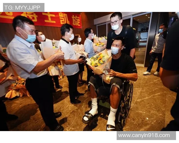 易建联公益活动频频登场,用行动传递正能量